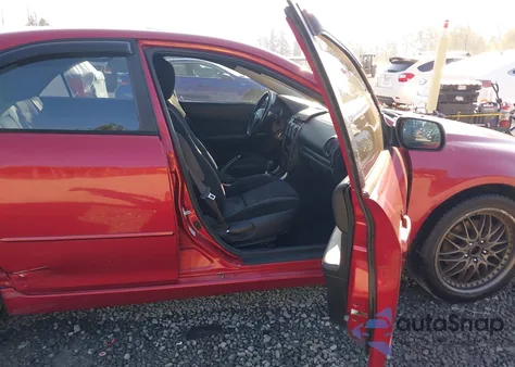 2006 Mazda Mazda6 I Sport z USA, uszkodzony, nr VIN 1YVHP80C365M32367